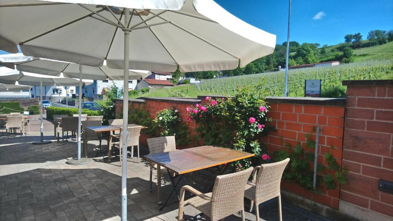 Kaefernberg - Weinhotel Alzenau in Unterfranken Eksteriør bilde